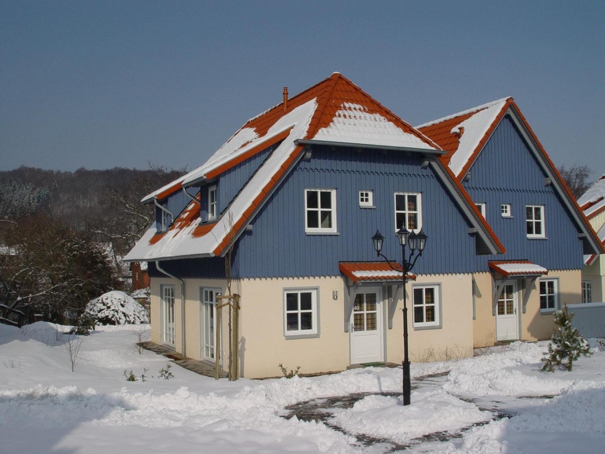 Holiday Home In Wernigerode With A Shared Pool Kültér fotó